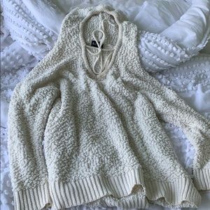 FABRIK fuzzy pullover w hood